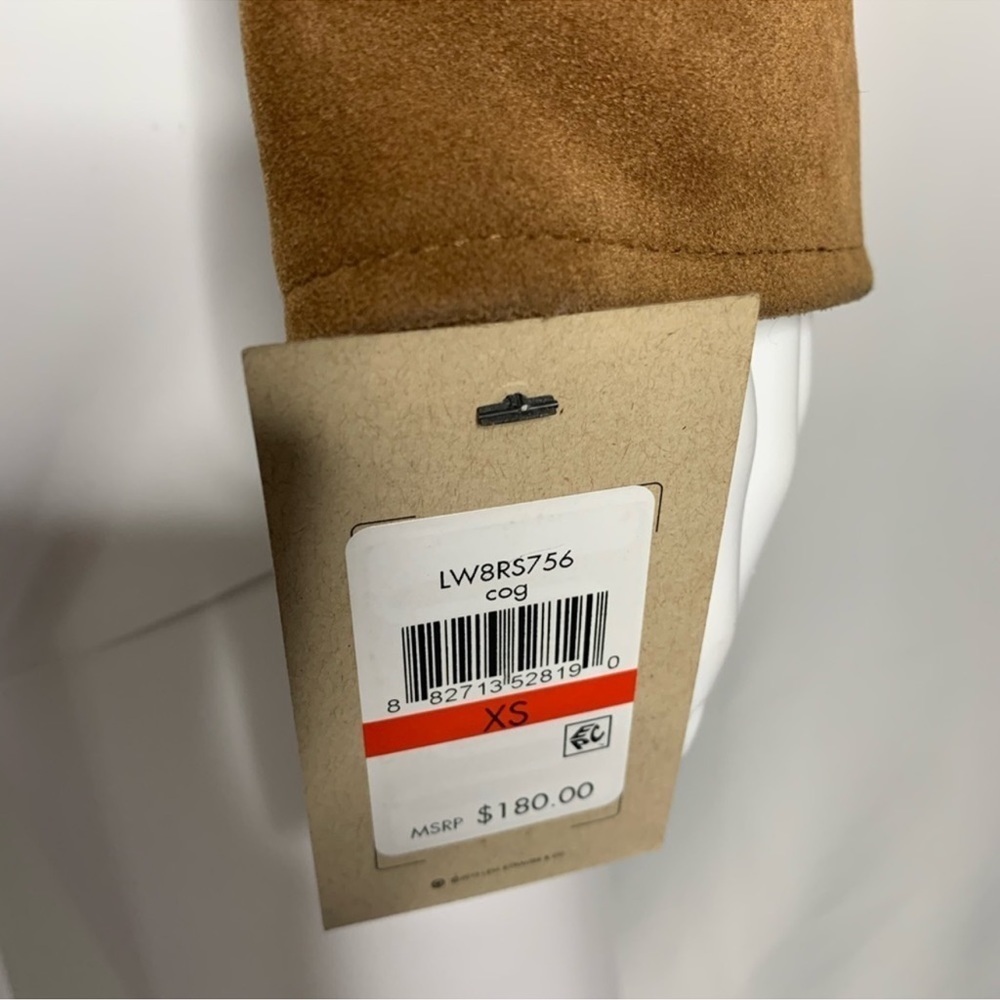 Levis Women's Faux Suede Modern Trucker Jacket - Picture 9 of 12